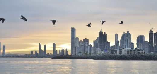 15 Tips for Visiting Panama on a Budget