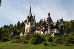 Do digital nomads pay tax in Romania?