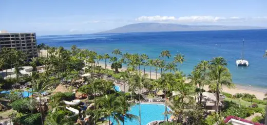 What is the best month to go to Maui?