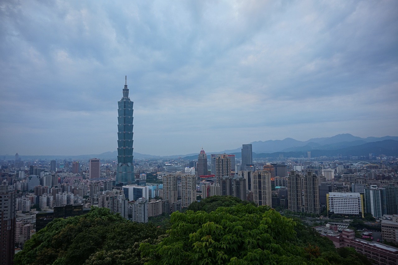 How to Travel to Taipei on a Budget