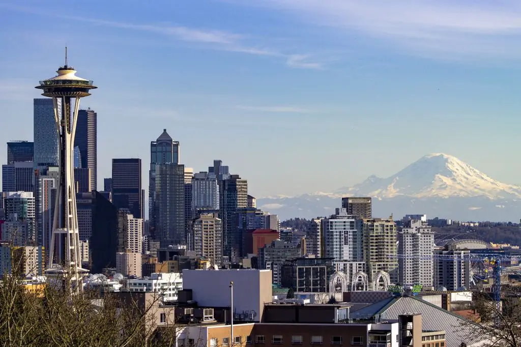 How to Travel to Seattle on a Budget