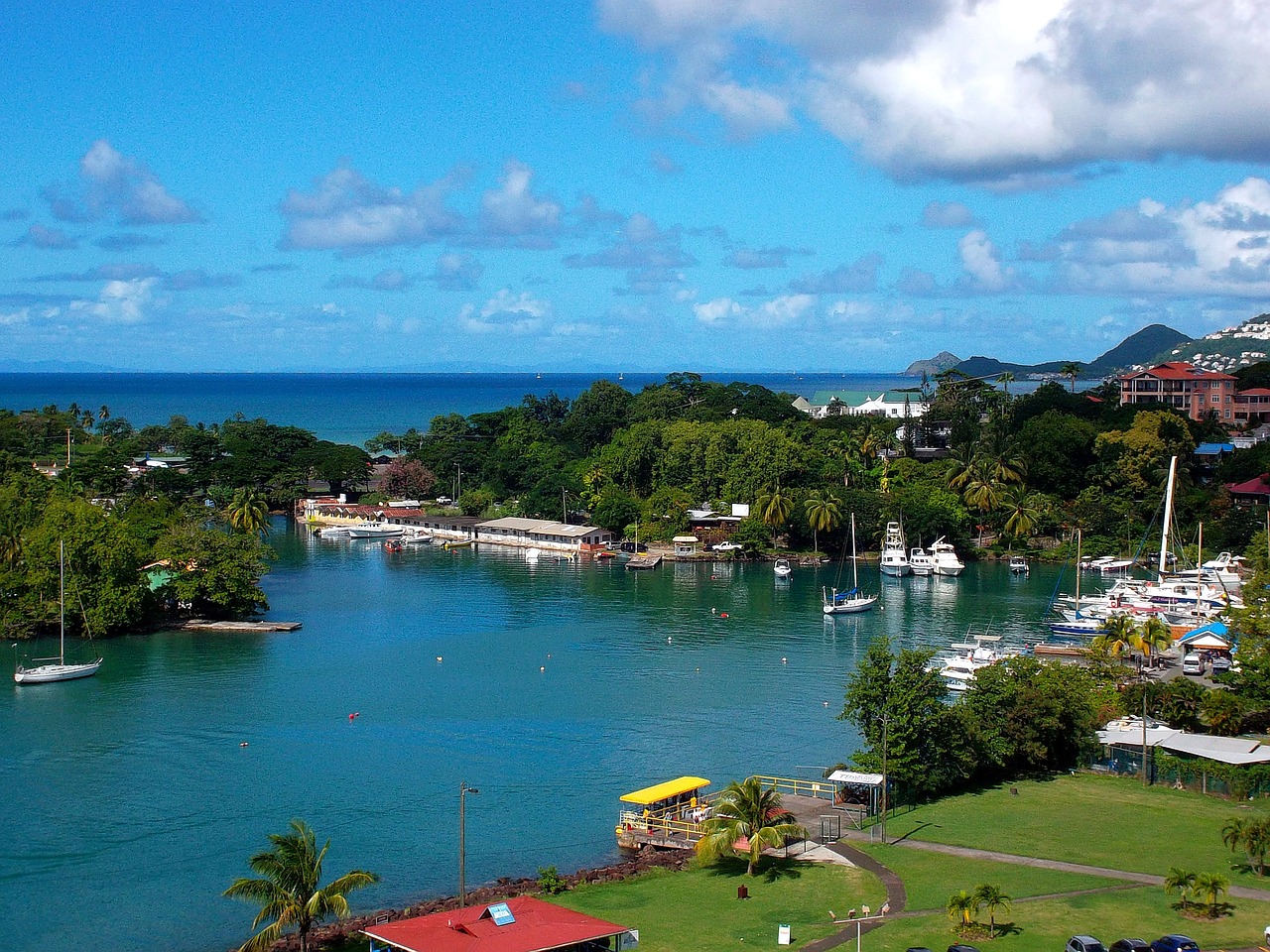 Saint Lucia Travel Guide: Discover the Best Vacation Experiences and Trip Ideas