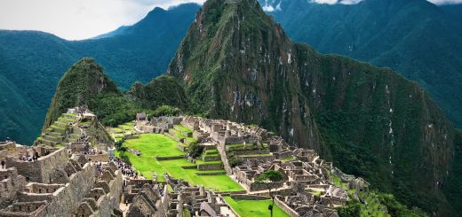 How long does it take to climb Machu Picchu?