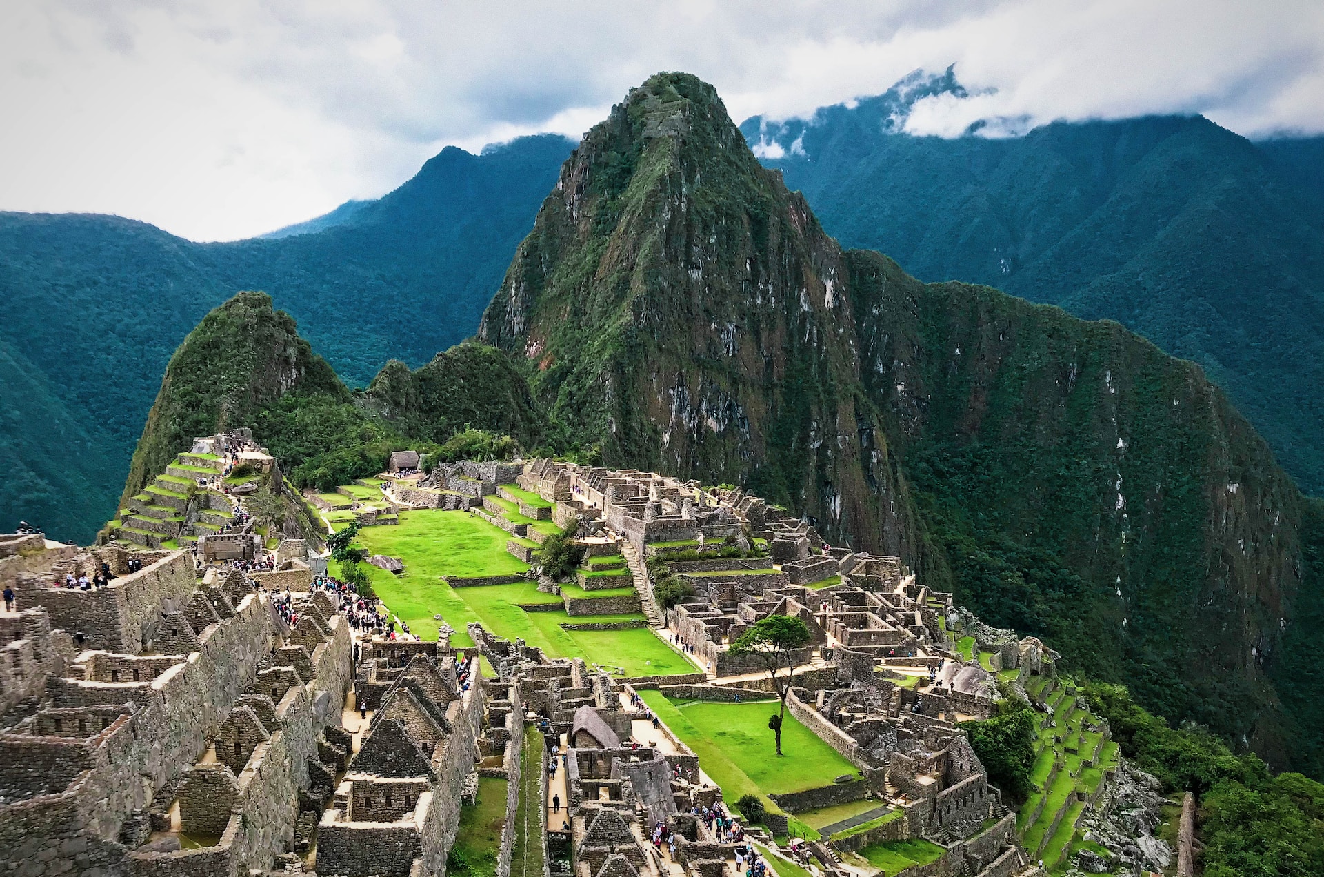 How long does it take to climb Machu Picchu?