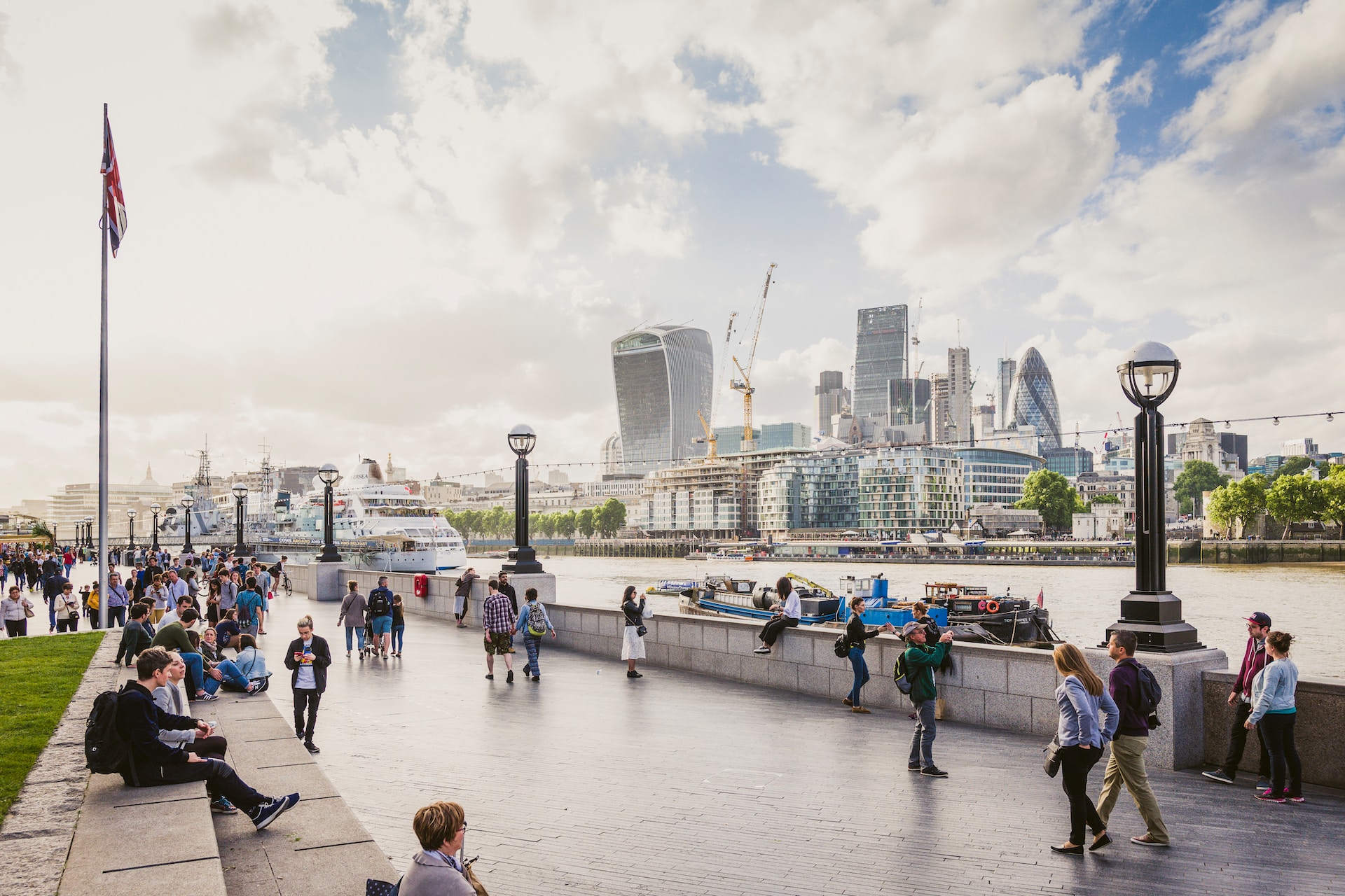 How long does it take to ride the Chunnel from London to Paris?