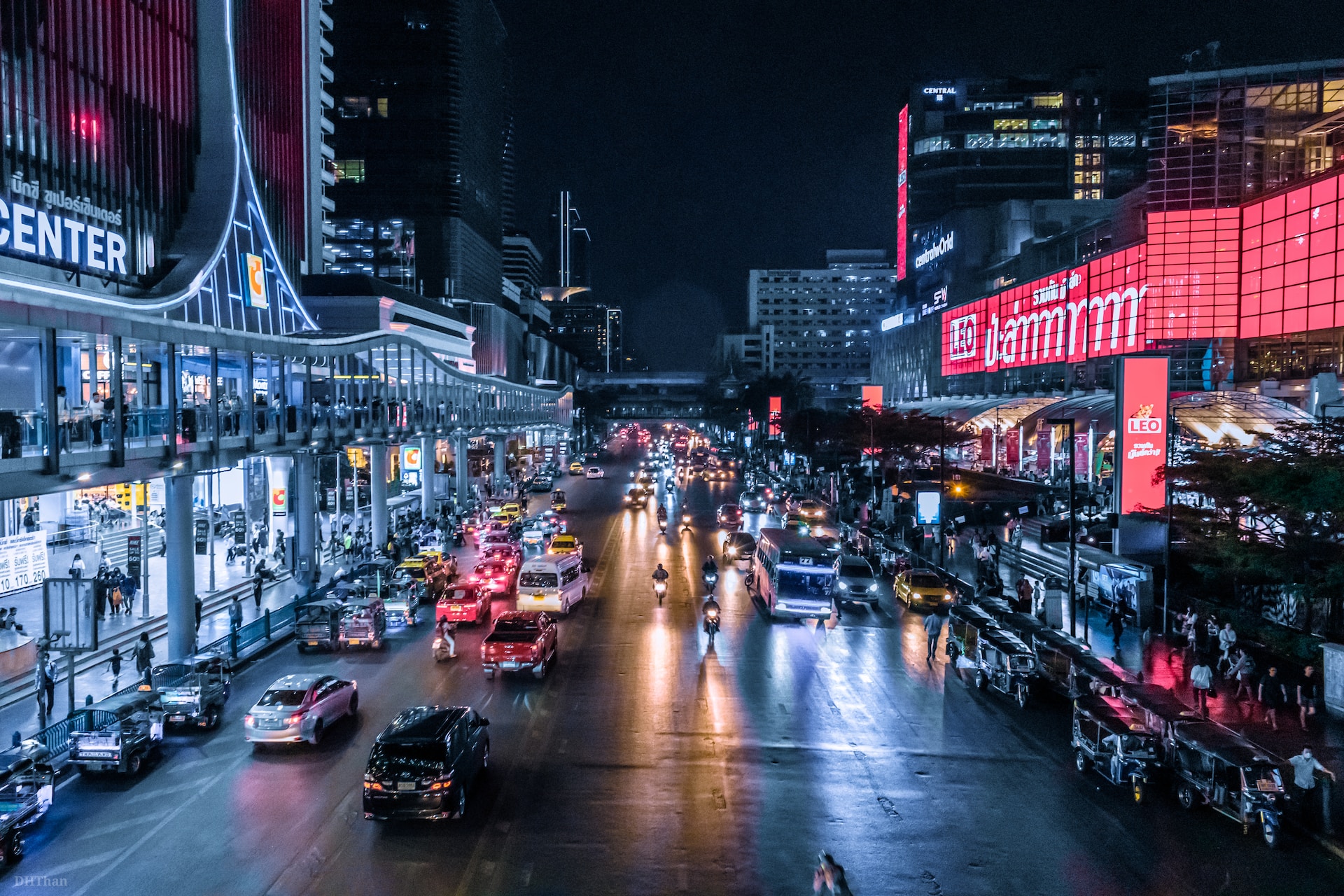 Tips to Explore the Nightlife Scene in Bangkok