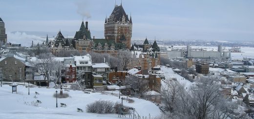 What makes Québec different from Canada?