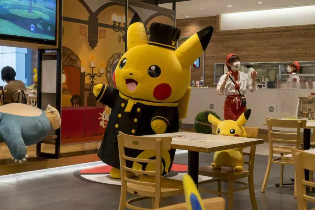 Why are themed cafes so popular in Japan?