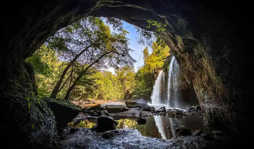 yanchep national park caves