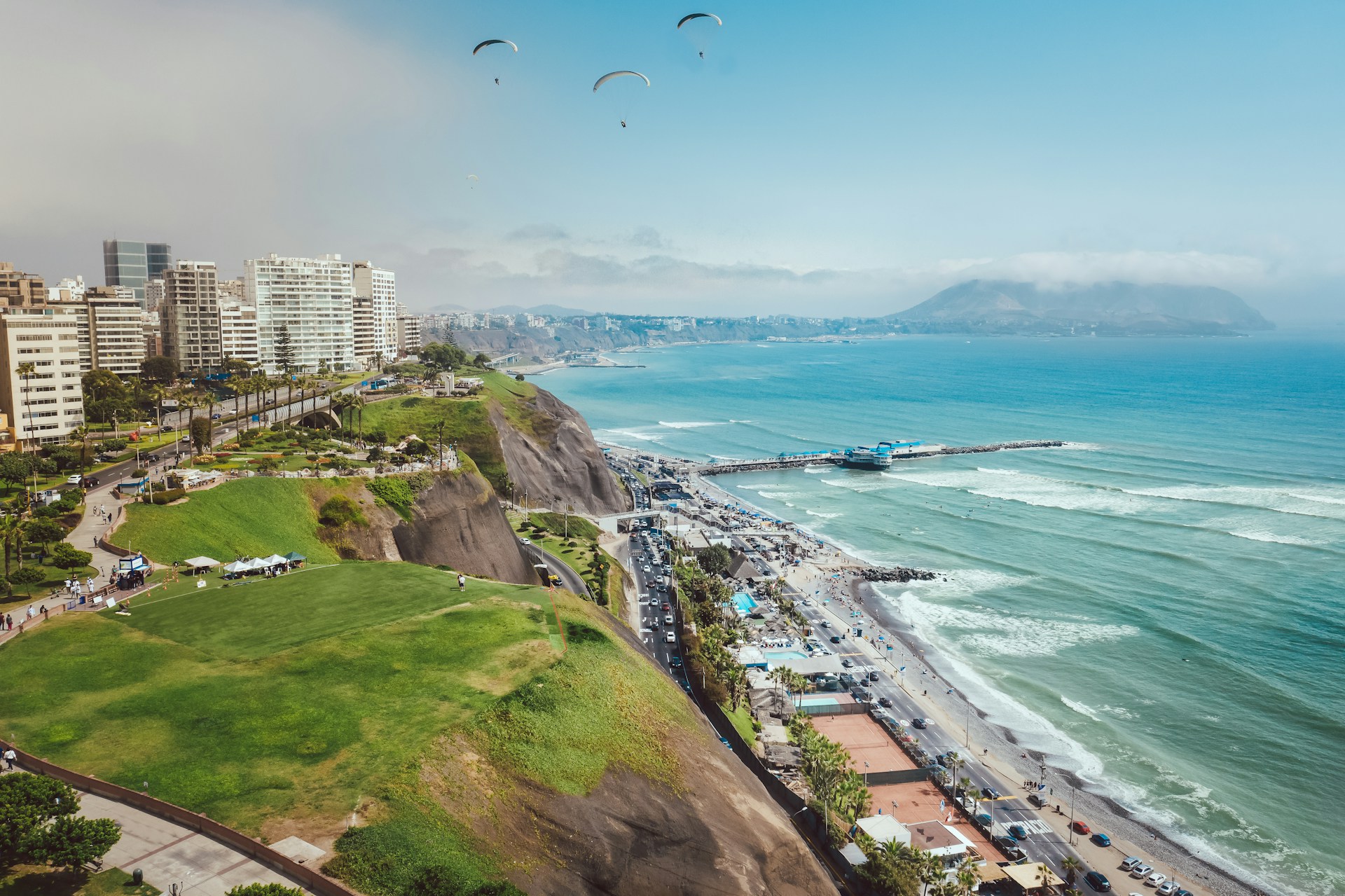 Best Bus Routes in Peru for Tourists