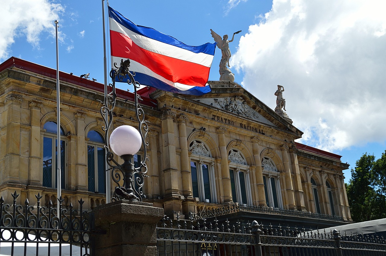 Costa Rica Digital Nomad Visa: A Comprehensive Guide to Living and Working in Paradise