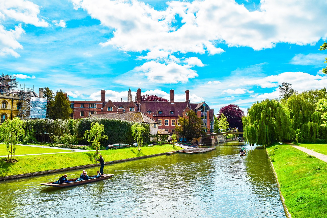 Best eSIM for Europe and UK in 2025: Your Ultimate Guide to Staying Connected