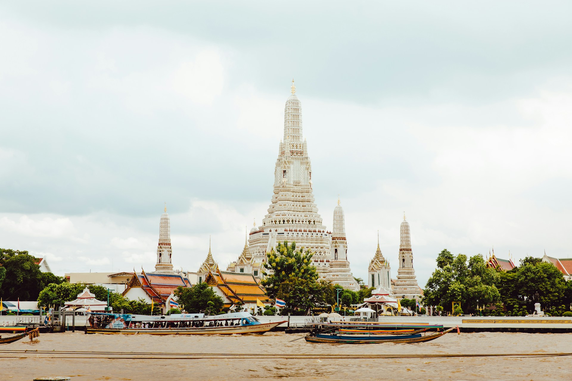 How Far Will $1,000 Take You? Compare Costs in 20 Travel Hotspots”
