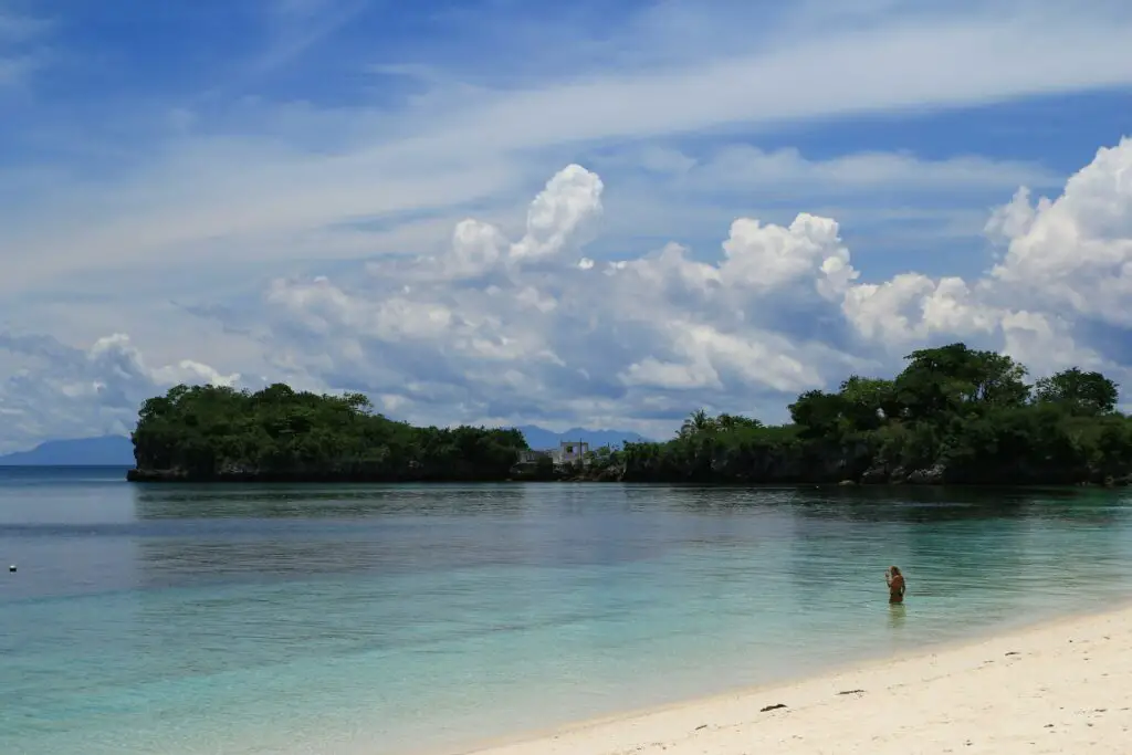Hidden beaches near Cebu City
