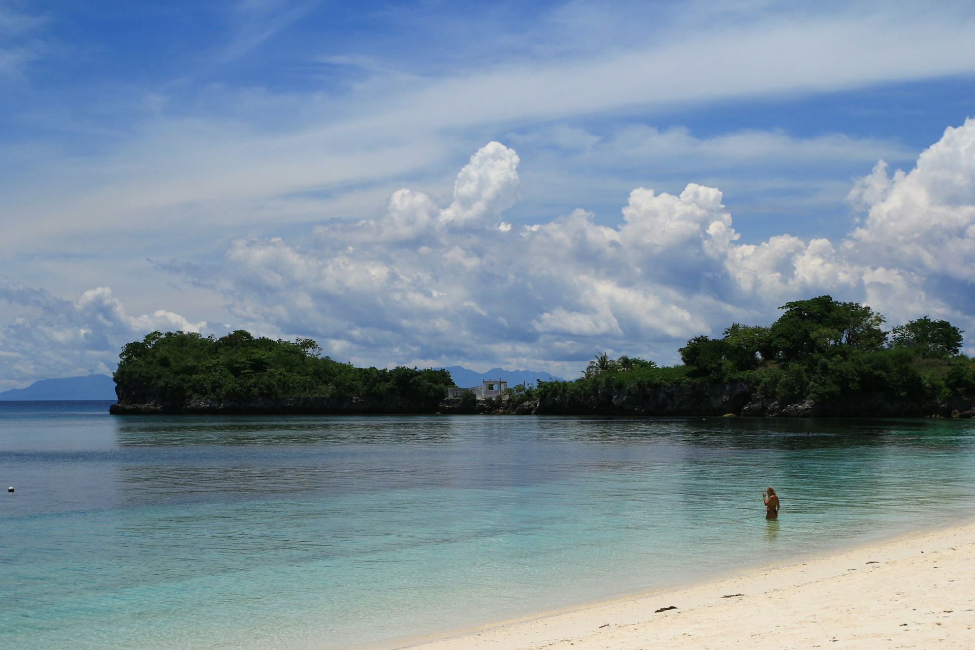 Hidden beaches near Cebu City