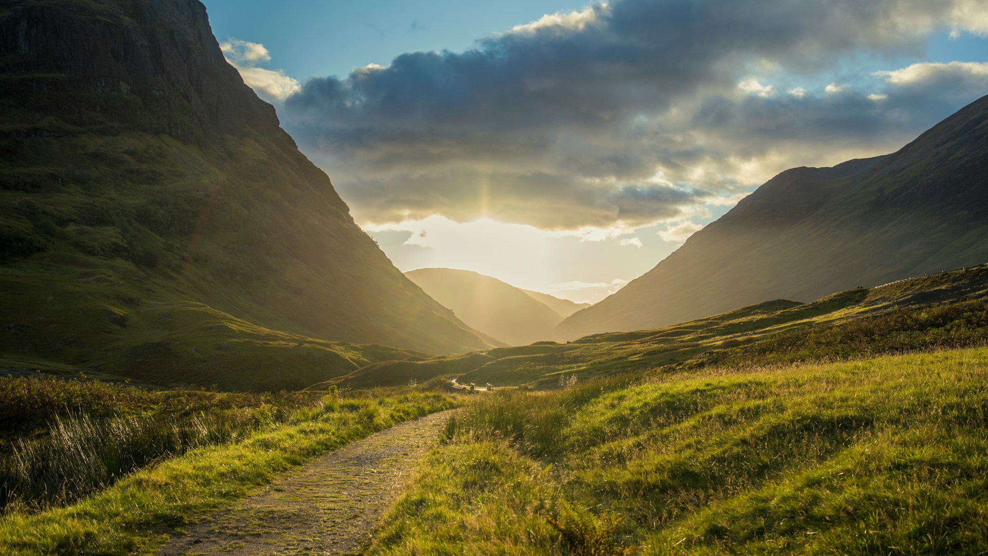 10 Reasons Why Spring Is the Best Time to Visit Scotland